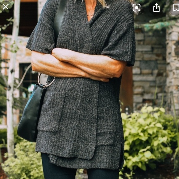 Barefoot Dreams Short Sleeve Cardigan 